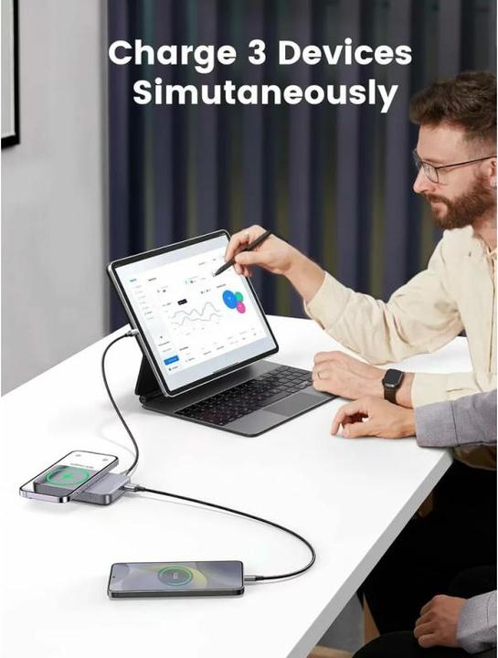 Image du produit Ugreen Chargeur sans fil (10000 mAh, 20 W, 37 Wh)