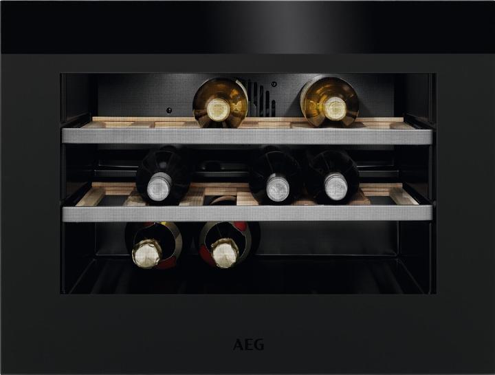 Actual product image AEG KWK884520T Compact wine refrigerator / touch operation / temperature display / up to 18 bottles