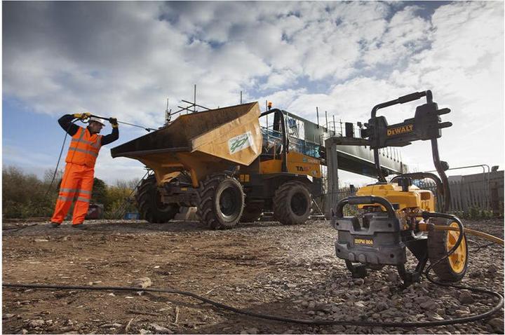 Produktbild DeWalt Hochdruckreiniger DXPW004E (Netzbetrieb)