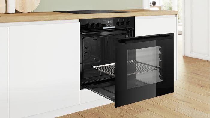 Actual product image Bosch Hausgeräte Built-in cooker set, HEB517BB4 + NIF645CB5E, built-in cooker, induction hob, HND615LS67