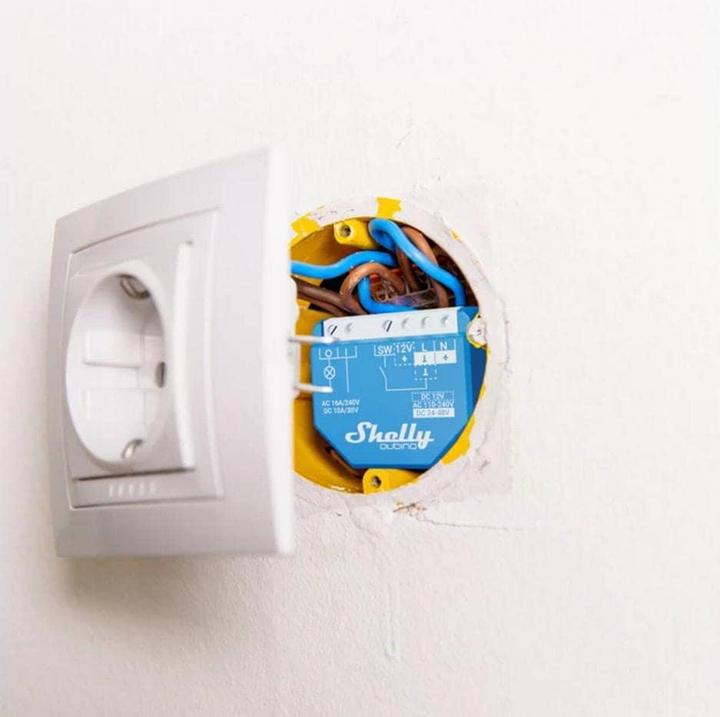 Actual product image Shelly Qubino Wave 1 (Switch actuator)