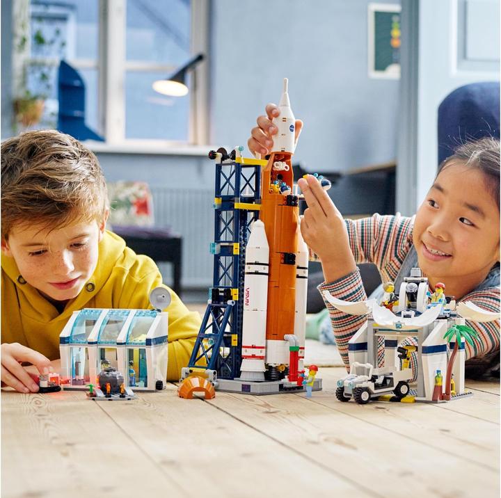 Productafbeelding LEGO Ruimtevaartcentrum (60351, LEGO Stad, LEGO Zeldzame Sets)