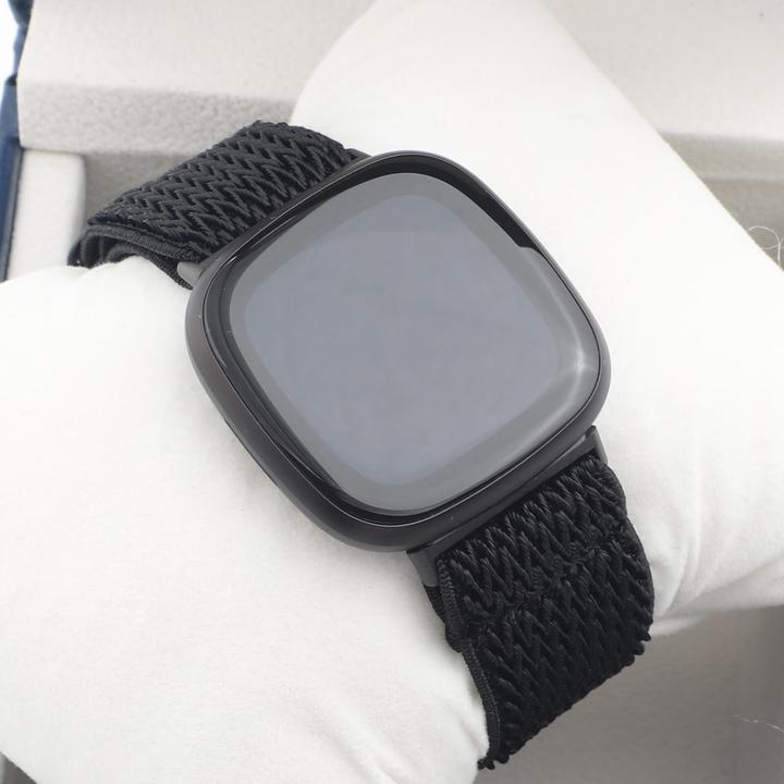 Actual product image Cover-Discount Fitbit Versa 4 / Sense 2 - Nylon Replacement Bracelet Black (Nylon)