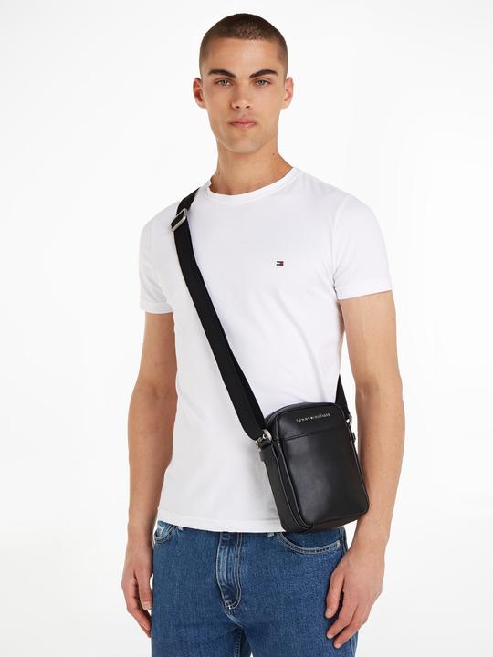 Produktbild Tommy Hilfiger Umhängetasche TH City Mini Reporter