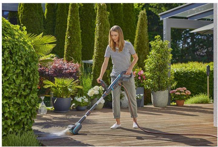 Actual product image Gardena Roller brush Universal AquaBrush