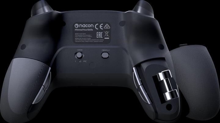 Actual product image Nacon Gaming Revolution Pro Gaming 3 (PS4)