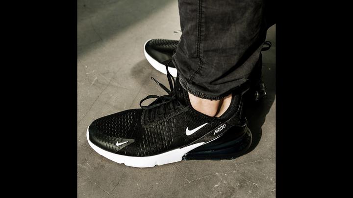Actual product image Nike Air Max 270 Sneaker (42.5)