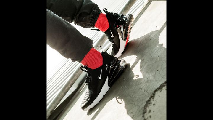 Actual product image Nike Air Max 270 Sneaker (42.5)