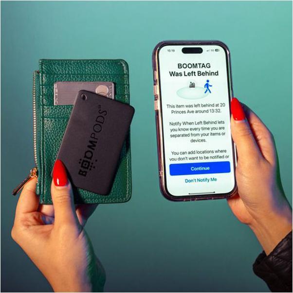 Actual product image Boompods Boomcard black