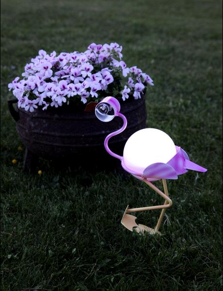 Produktbild Star Trading LED Solar-Metall-Flamingo (IP44)