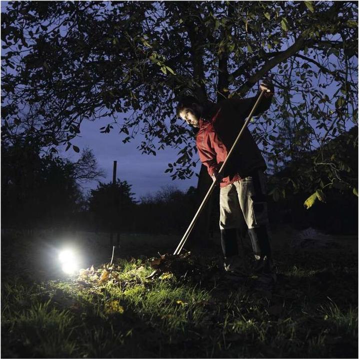 Produktbild Emos Aufladbarer COB LED-Strahler P4536, 2000 lm, 8000 mAh (2000 lm)