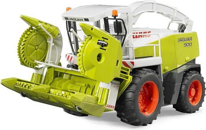 Actual product image Bruder Field choppers