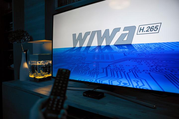 Produktbild Wiwa Esperanza EV104 TV set-top box Cable Black - H.265 - DVB-T (DVB-T, DVB-T2)