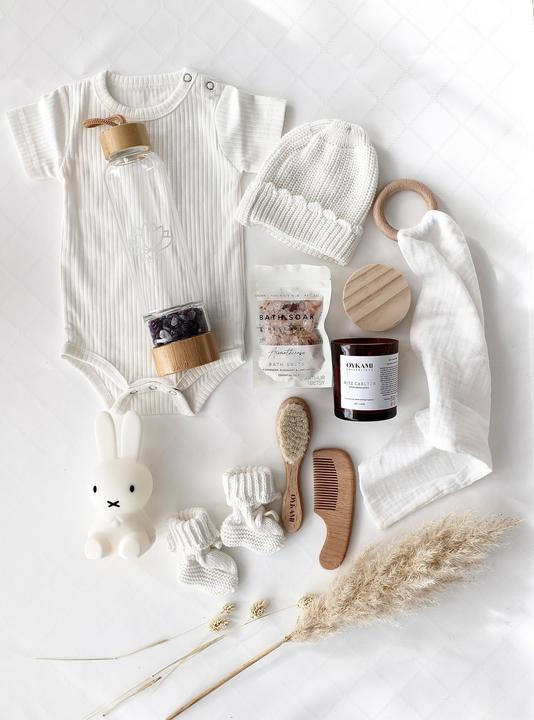 Produktbild Oykami Mama & Baby Geschenkbox Weiss "Lugano" Miffy - violette Steine