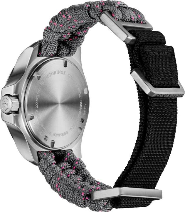 Produktbild Victorinox I.N.O.X. V (Analoguhr, Taucheruhr, Swiss Made, 37 mm)