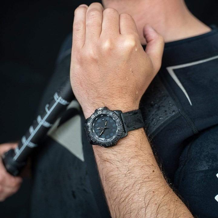 Image du produit Luminox Original Navy Seal 3050 Series (Montre de plongée, 44 mm)