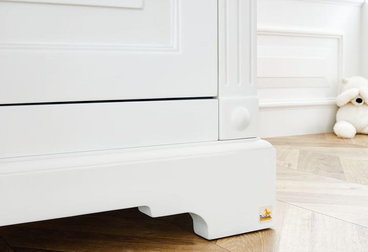 Produktbild Pinolino Kinderzimmer-Set 'Emilia' extrabreit inkl. Wandregal, 3-tlg. (Kinderkleiderschrank)