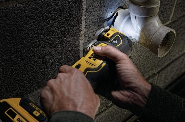Actual product image DeWalt DCS356NTXJ