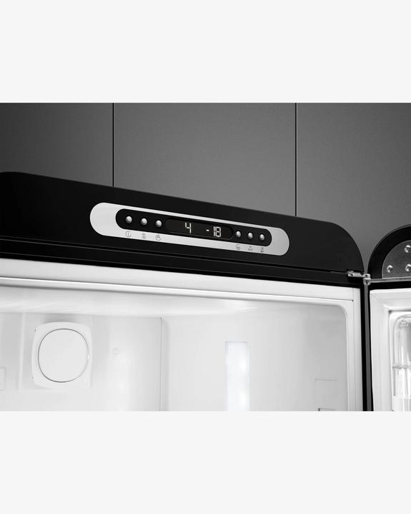 Image du produit Smeg Style rétro FAB32RBL5 (331 l)