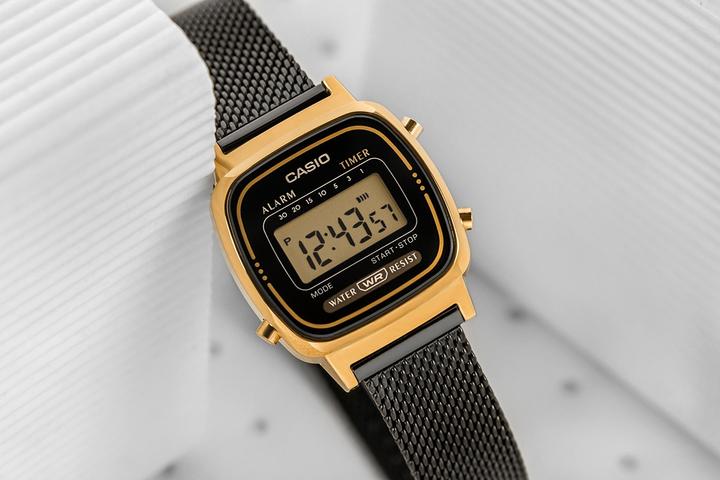 Produktbild Casio LA670WEMB-1DF Damenuhr + BOX