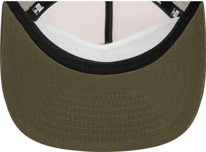 Produktbild New Era Golfer Mesh Snapback Cap - MOTORSPORT oliv - S/M (S/M)