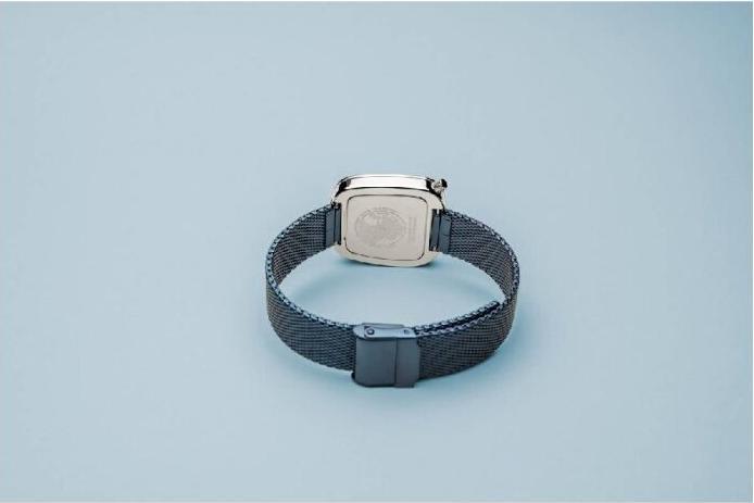 Actual product image Bering Classic (Analogue wristwatch, 34 mm)