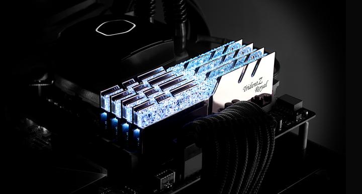 Actual product image G.Skill Trident Z Royal (8 x 32GB, 3200 MHz, DDR4-RAM, DIMM)