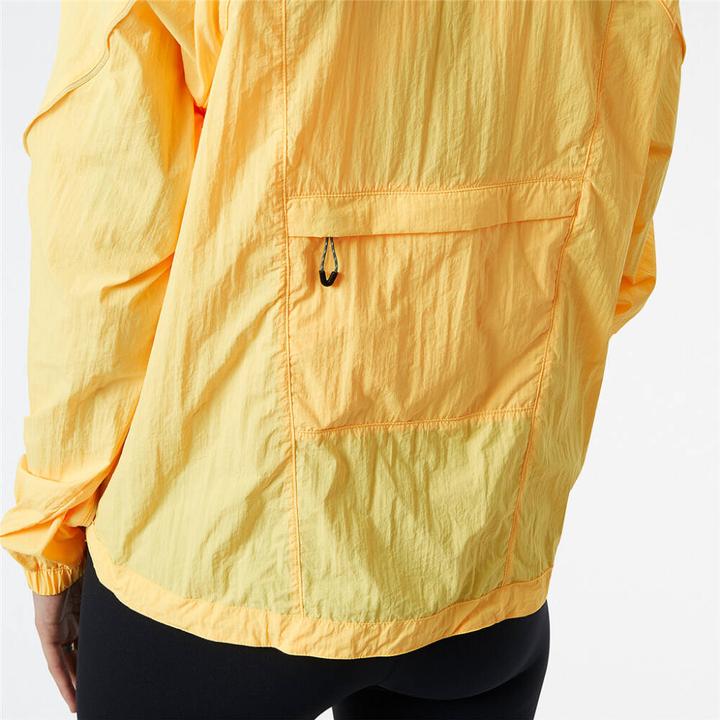 Produktbild New Balance W Impact Run Light Pack Jacket (L)