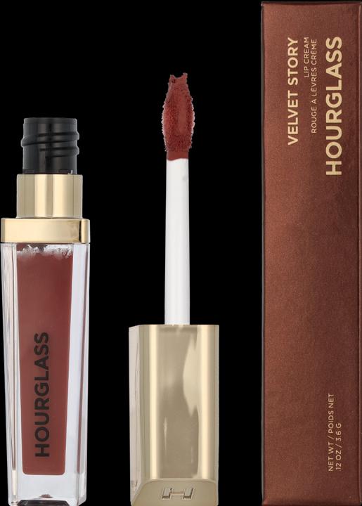 Hourglass Velvet Story