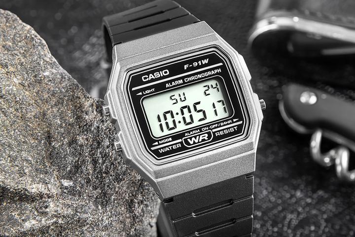 Image du produit Casio Retro Vintage - F-91WM-1B (Montre numérique, 33 mm)
