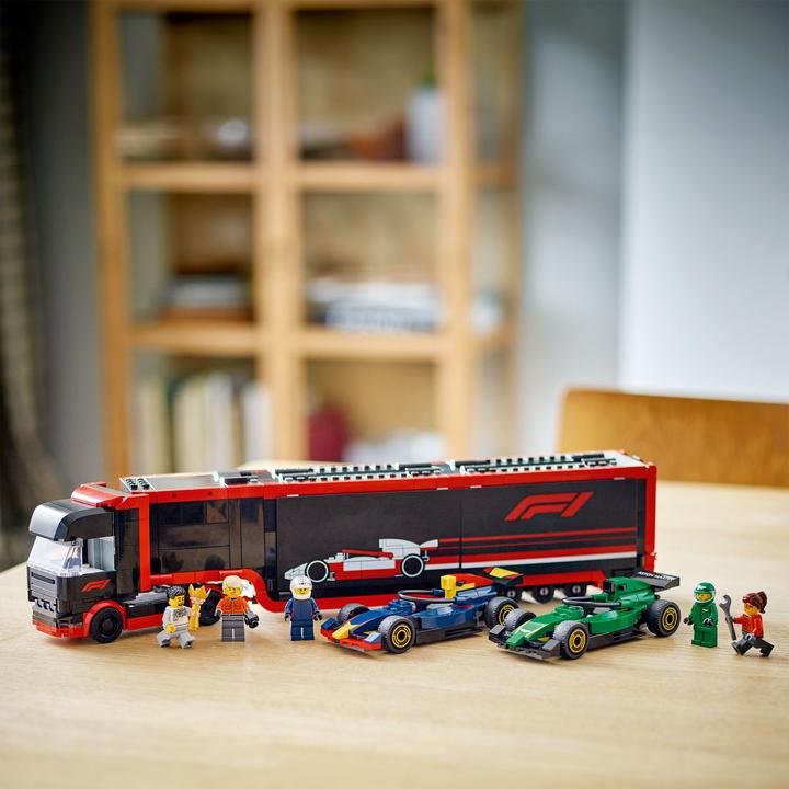 Produktbild LEGO F1 Transporter mit RB20 & AMR24 F1 Rennautos (60445, LEGO City)