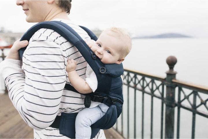 Actual product image Ergobaby Omni 360 Cool Air