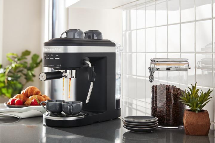 Actual product image KitchenAid Espresso machine Artisan