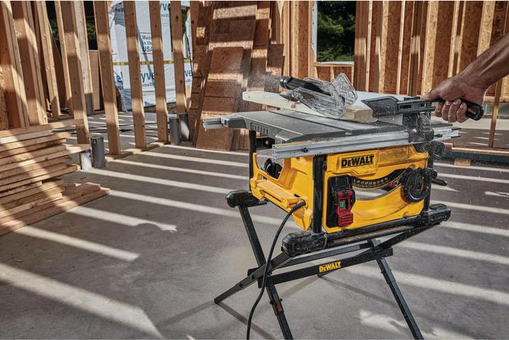 Actual product image DeWalt Compact circular table saw