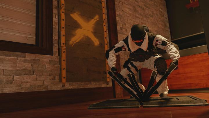 Produktbild Ubisoft Tom Clancy's Rainbow Six : Siege - Gold (Xbox One S)