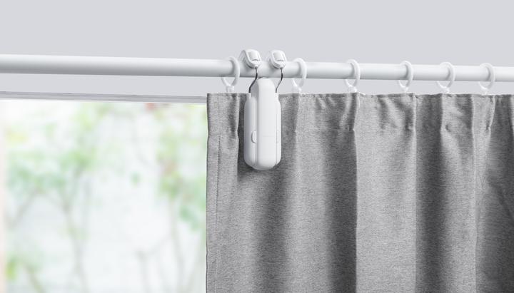 Actual product image SwitchBot Smart curtain motor Rod 3 white