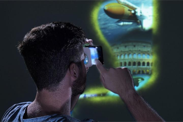 Actual product image Cellularline Zion VR Origami Universale