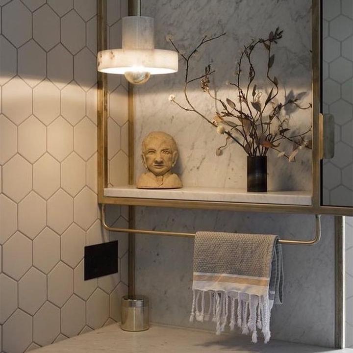 Immagine prodotto Tom Dixon Lampada a sospensione Stone bianco/oro (360 lm)