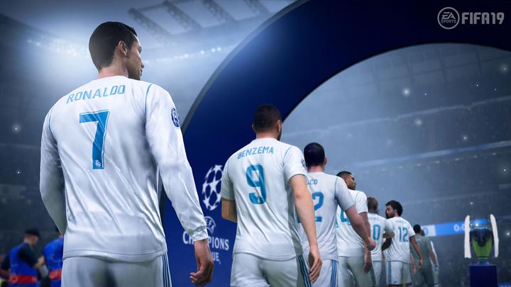 Produktbild EA Games Fifa 19 (PS4, Multilingual)