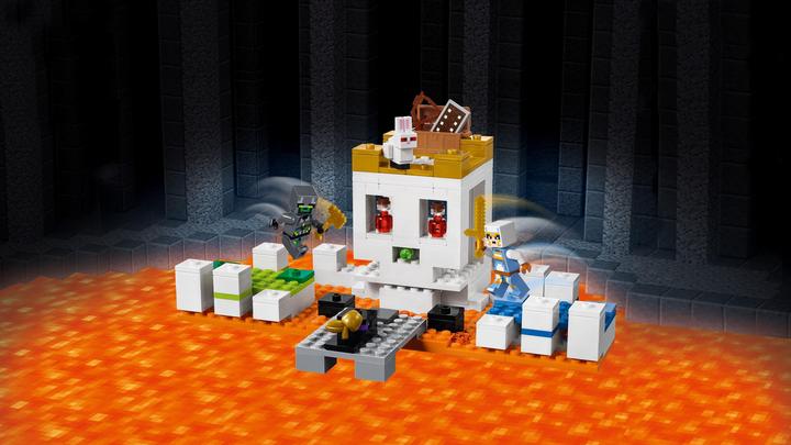 Immagine prodotto LEGO L'Arena del Teschio e delle Tasse incrociate (21145, LEGO Minecraft)