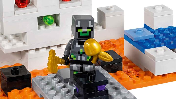 Immagine prodotto LEGO L'Arena del Teschio e delle Tasse incrociate (21145, LEGO Minecraft)