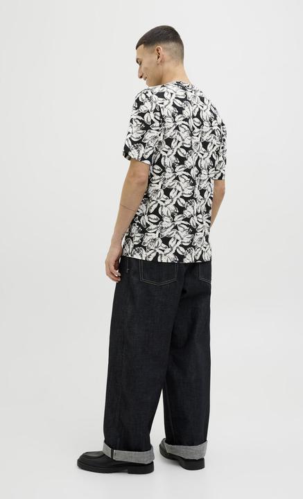 Actual product image Jack & Jones All Over Print Rundhalsausschnitt T-shirt T-shirt (S)