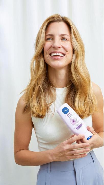 Actual product image NIVEA Hair Milk pH Balance (200 ml)