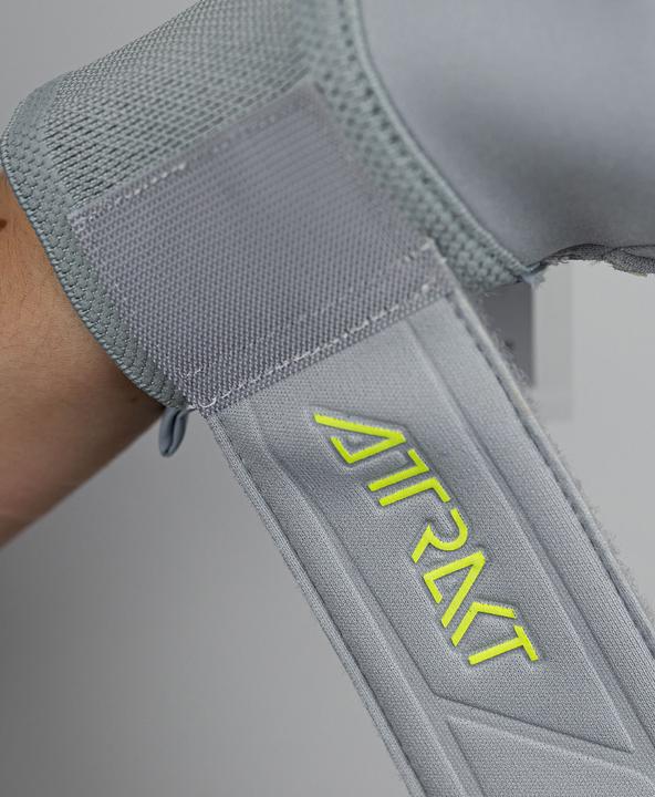 Produktbild Reusch Attrakt Freegel Fusion Goaliator Torwarthandschuhe (8)