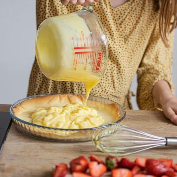 Actual product image Pyrex classic (30 cm)