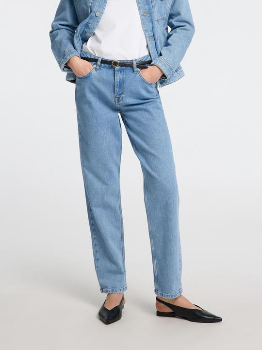 Produktbild Selected Femme Hellblaue Straight Fit Jeans (W26/L32)