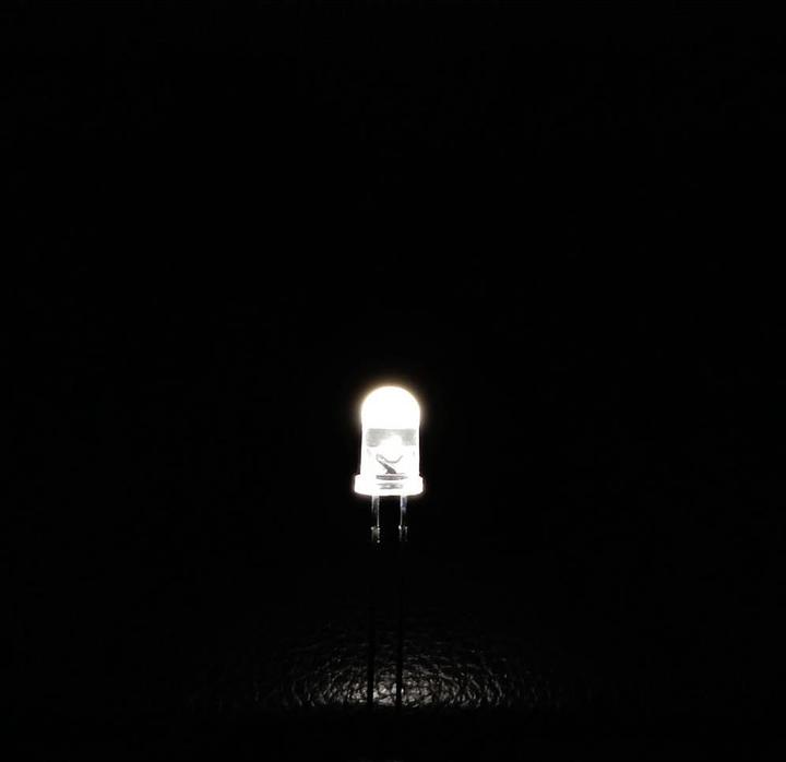 Produktbild Tru Components LED bedrahtet 5mm Milchige Linse 100° 20mA 1.8 V, 3.4V Rot, Gelb, Orange, Blau, Grü