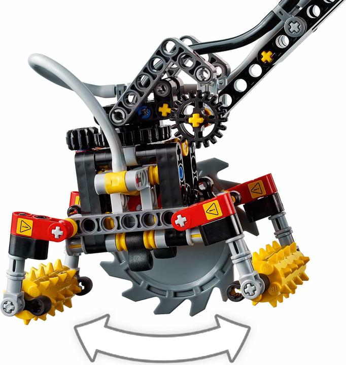 Actual product image LEGO Harvester Forest Machine (42080, LEGO Technic)