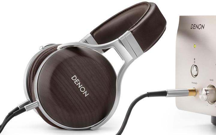 Actual product image Denon Ah-D5200 (No noise cancelling, Cable)