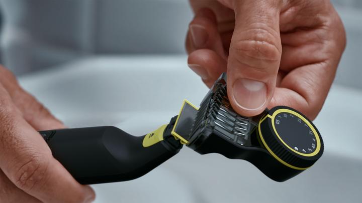 Immagine prodotto Philips OneBlade Pro QP6530/31 regolabarba Wet & Dry Nero